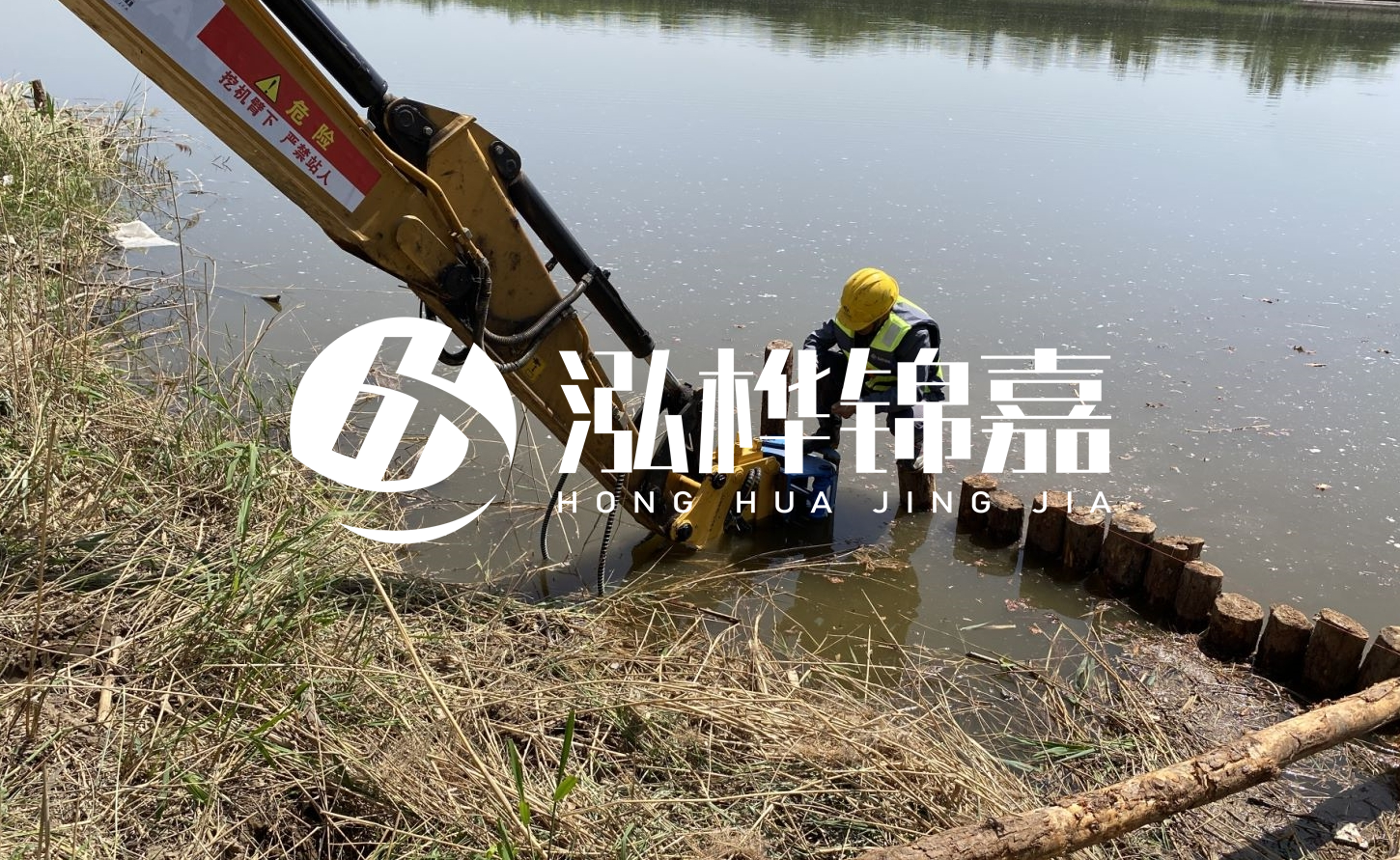 <strong>杉木樁能代替松木樁嗎？</strong>